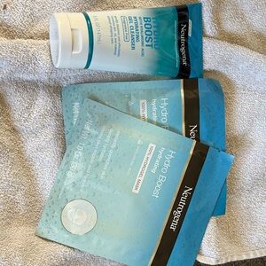 Neutrogena Hydro Boost Gel Cleanser and Mask Set - Blue Packaging